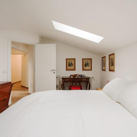 Апартаменты Amazing Flat With Big Terrace And Private Car Park Верона Экстерьер фото